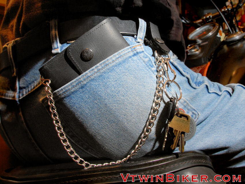 creditcardtruckerwallet1.jpg creditcardtruckerwallet1.jpg
